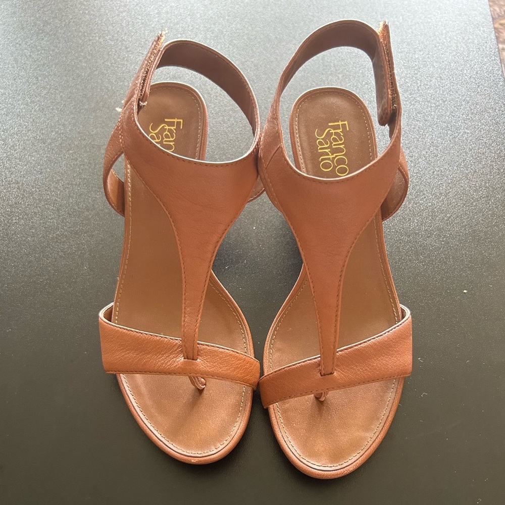 Tan leather wedge sandals (Franco Sarto)